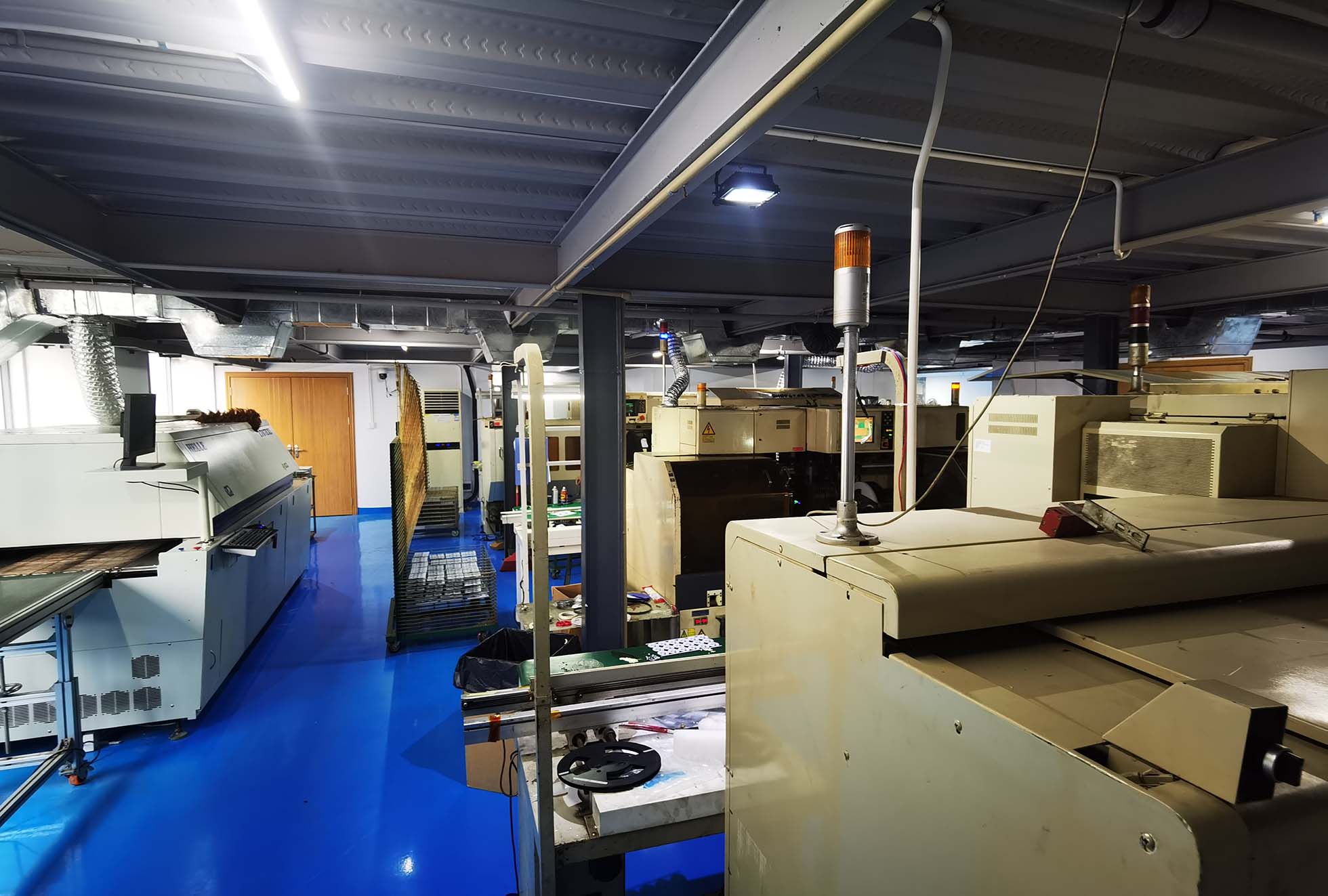 壹号娱乐中山分厂自动化出产车间